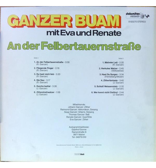 Ganzer Buam mit Eva und Renate - An der Felbertauernstrae